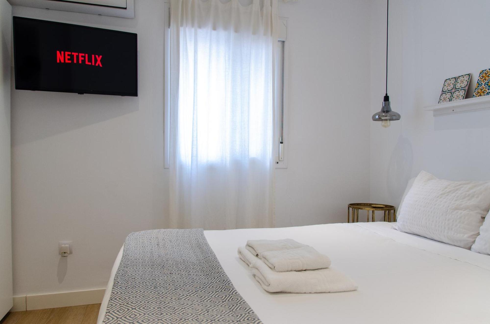 Apartamento Moderno En Triana 2 Dormitorios Y Aire Acondicionado Seville Exterior photo